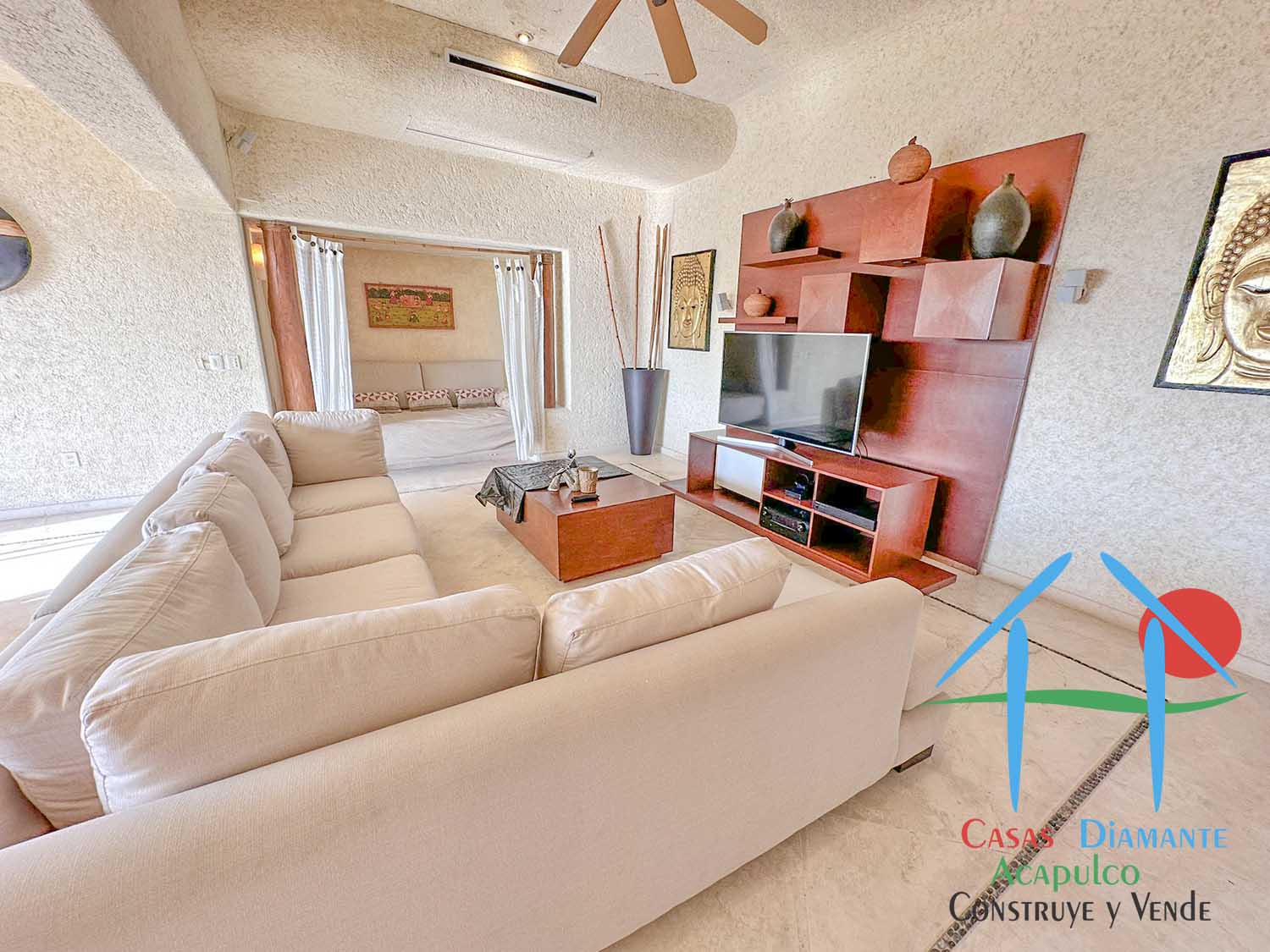 Villa Neptuno - Family Room 3